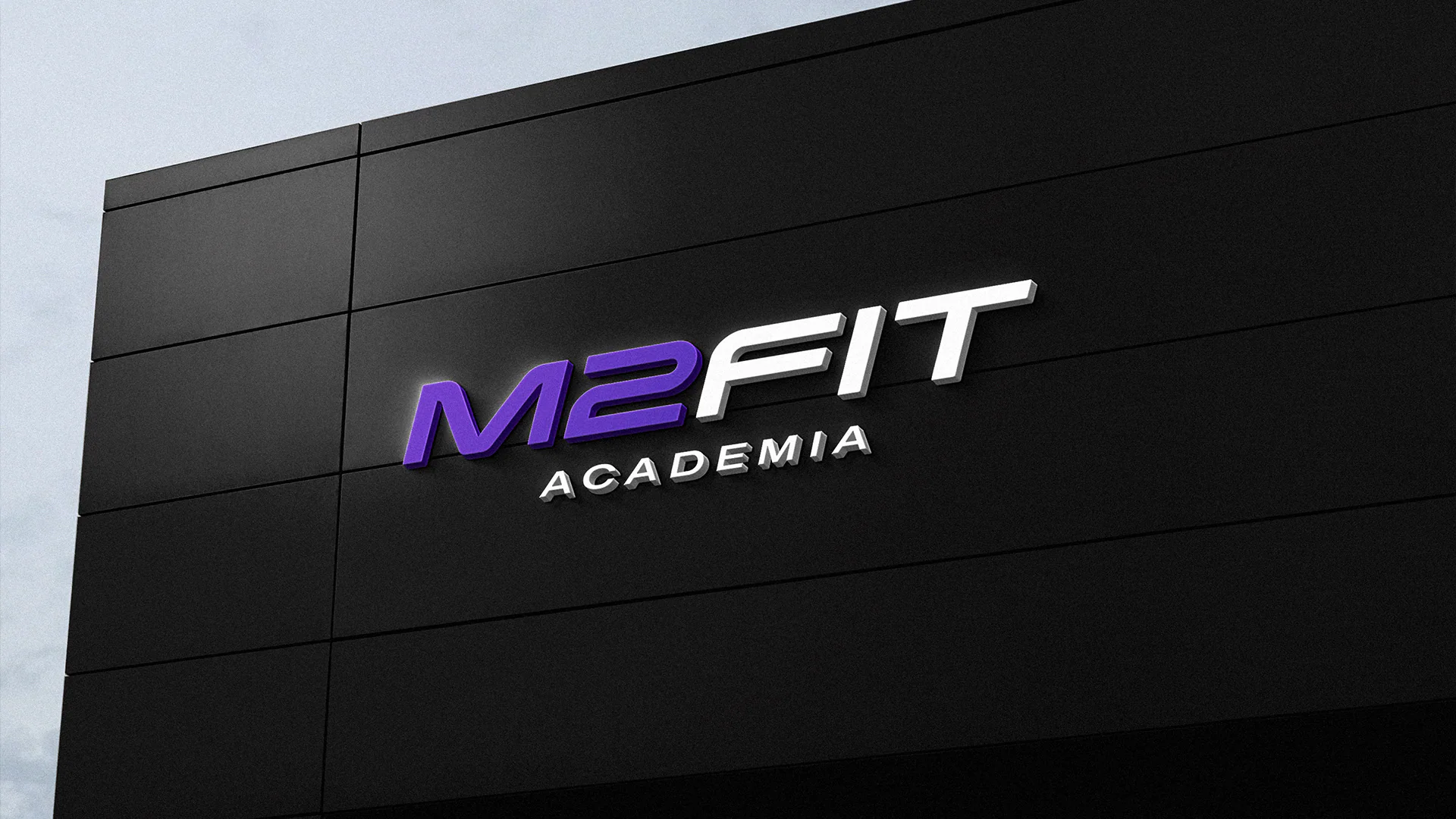 Projeto de identidade visual M2Fit aplicado na fachada